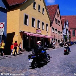 Meet your Posher, Davorin